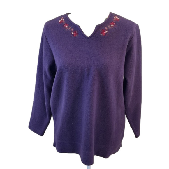 LL Bean ~ Soft Fleece Pullover Blouse Floral Stitching - Picture 1 of 7